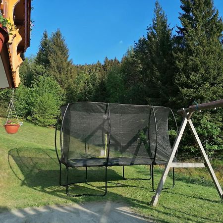Ferienwohungen Im Kuchersbach Хорнберг Екстериор снимка